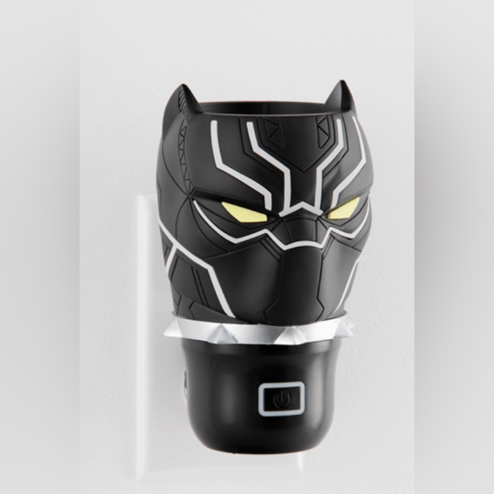 🖤Scentsy Fan Wall Diffuser – Black Panther NEW IN THE BOX🖤